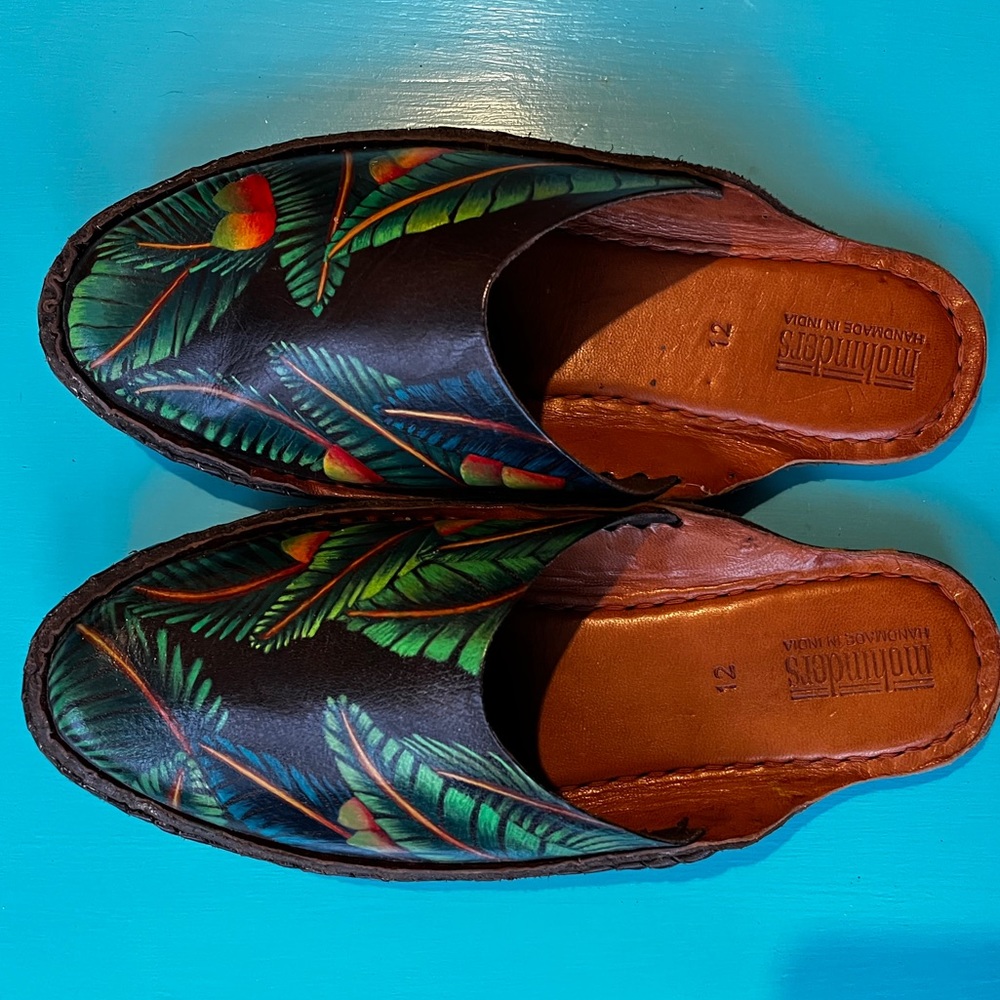 Men’s Mohinders leather slides: Hand painted